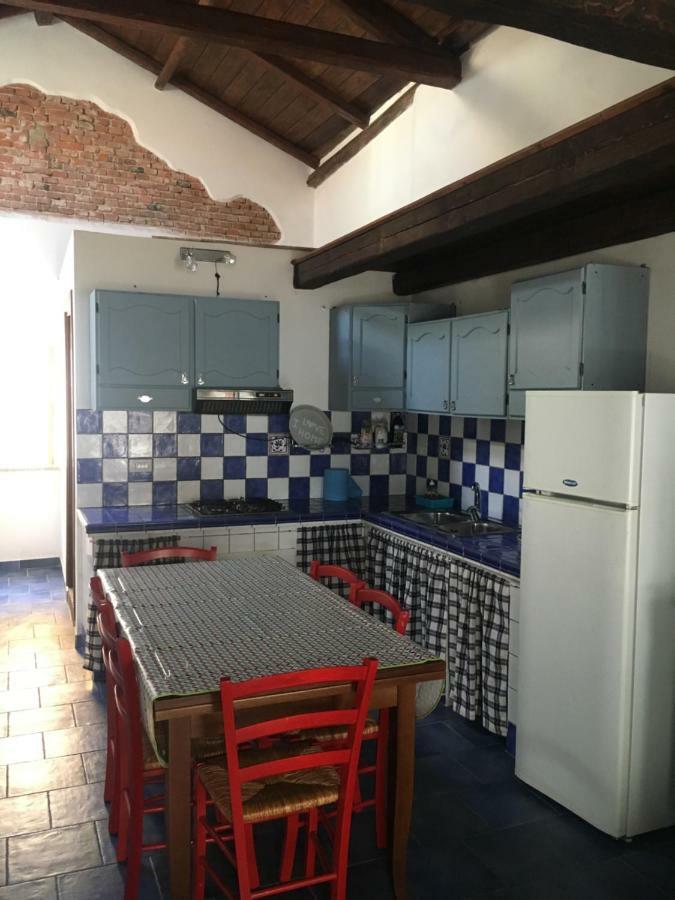 15 Via Giordano Apartman Iglesias Kültér fotó